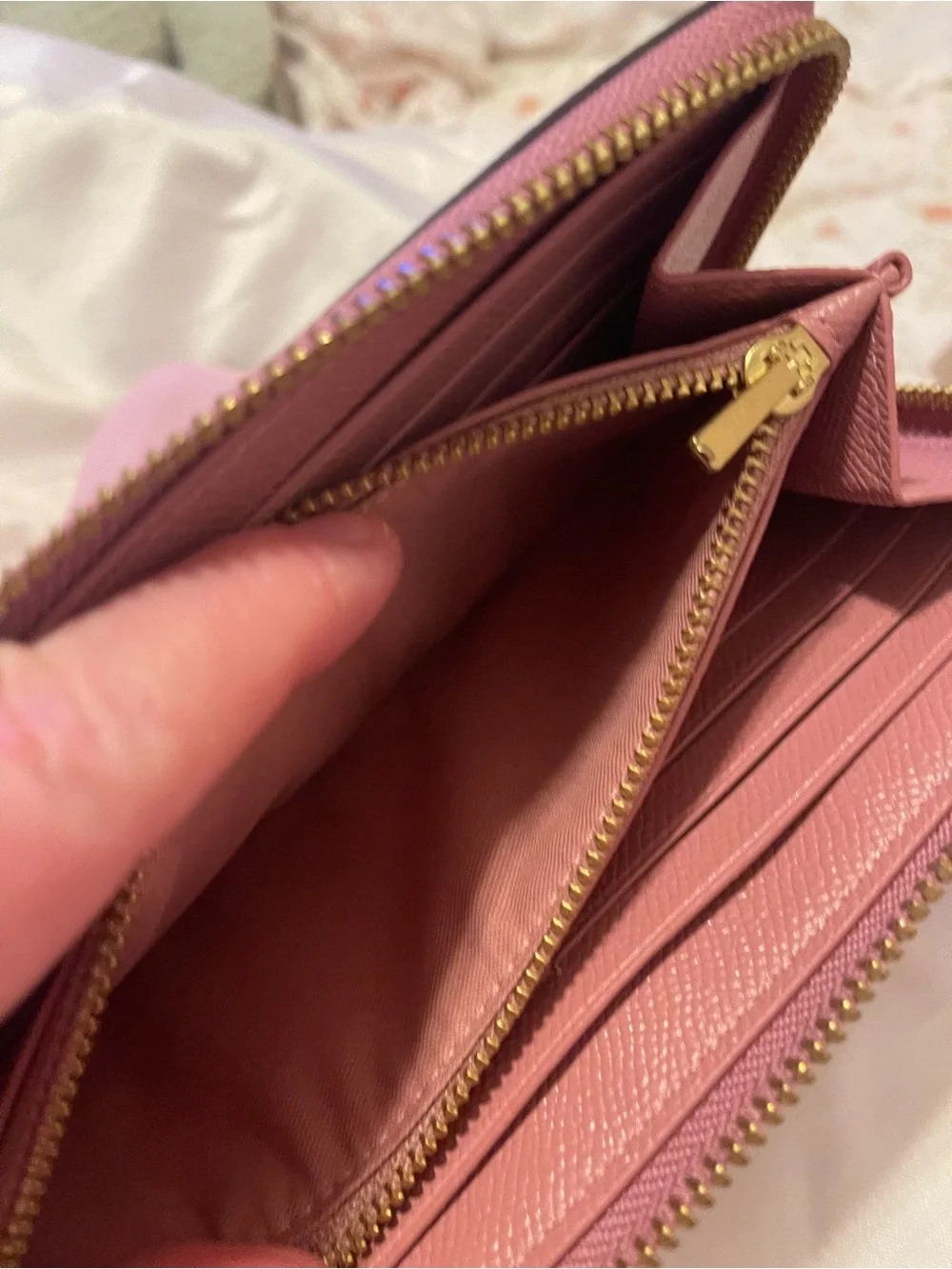 Coach Metallic Tulip Pink Long Zip Around Wallet 👛🌷💞👛🌷💞